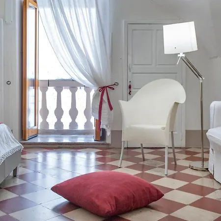 Bed & Breakfast Le Stanze Del Poeta - Sit